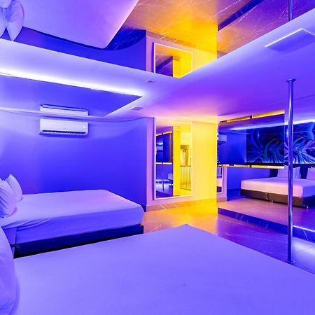Drops Motel Brasilia นูเคลโอบันเดรานชิ ภายนอก รูปภาพ