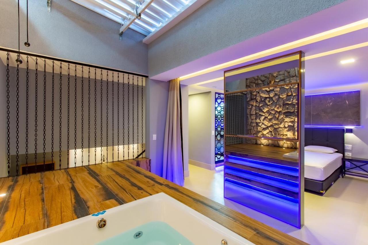 Drops Motel Brasilia นูเคลโอบันเดรานชิ ภายนอก รูปภาพ