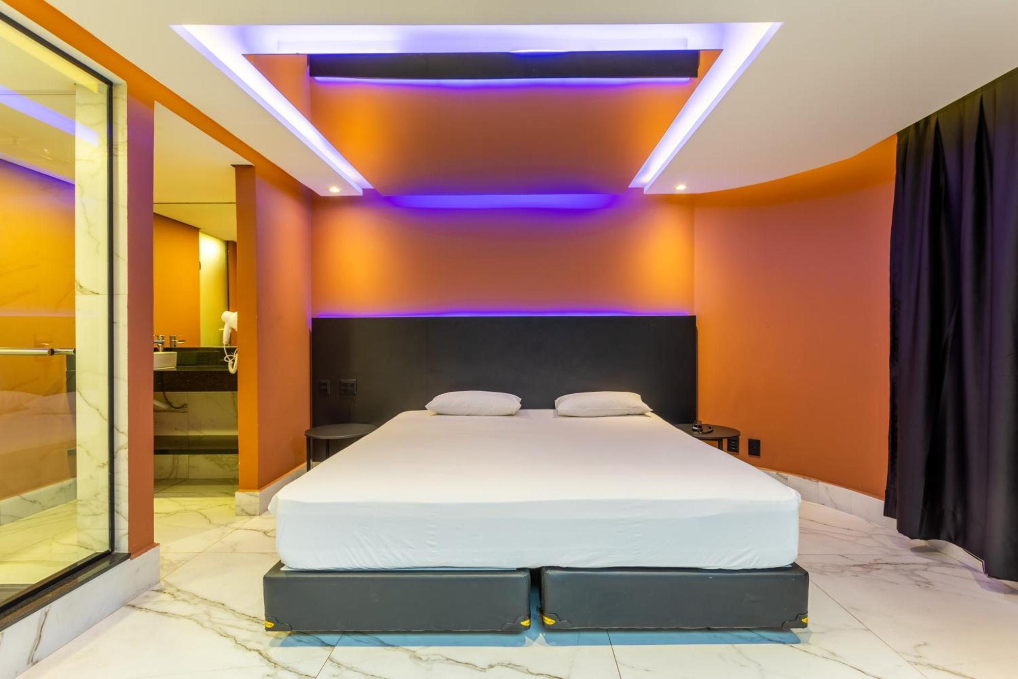 Drops Motel Brasilia นูเคลโอบันเดรานชิ ภายนอก รูปภาพ