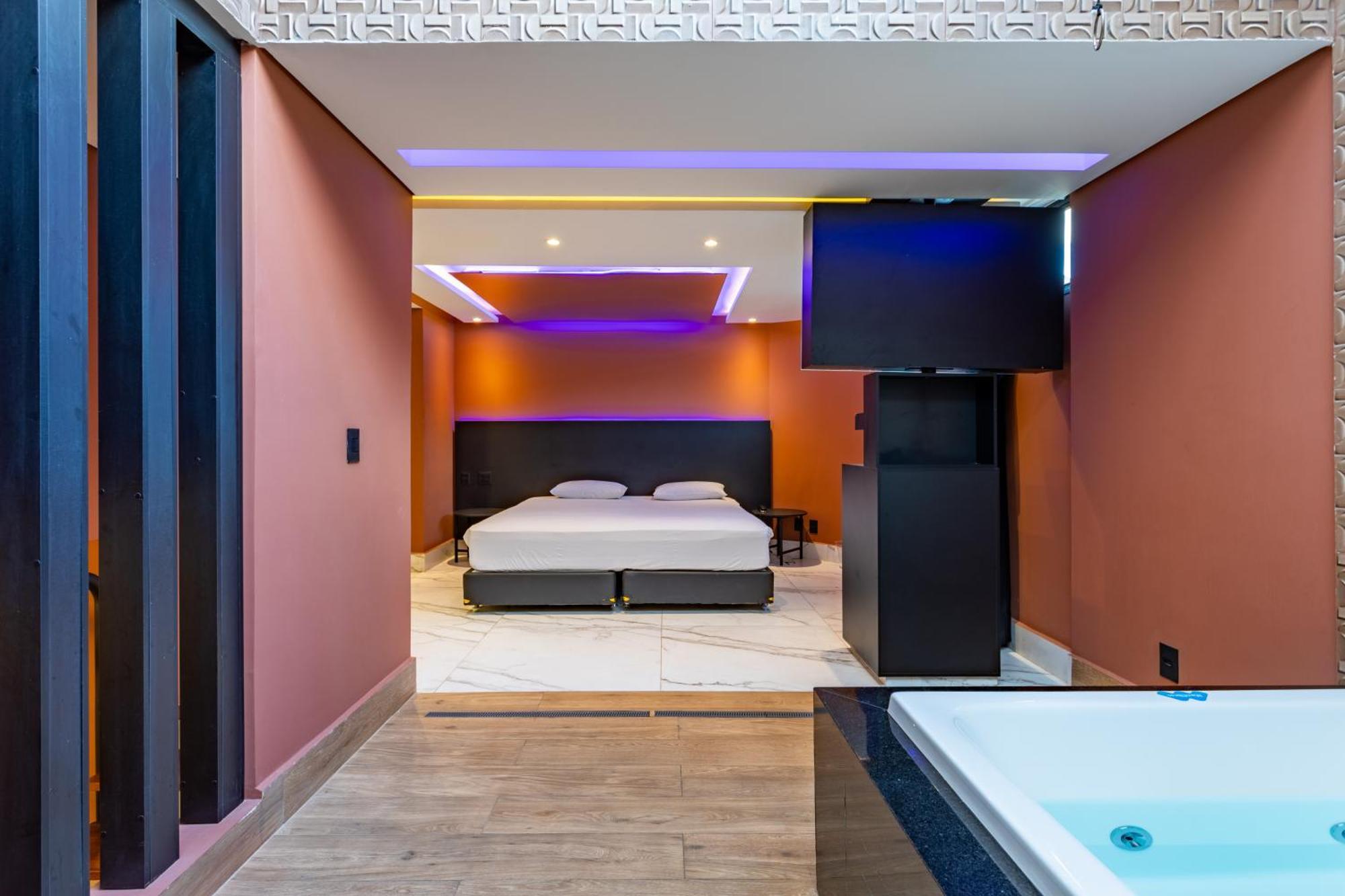 Drops Motel Brasilia นูเคลโอบันเดรานชิ ภายนอก รูปภาพ